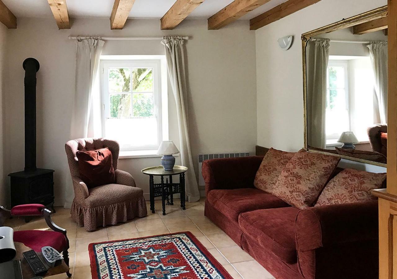 Val Rive - Le Pintadeau Cottage - دينان المظهر الخارجي الصورة